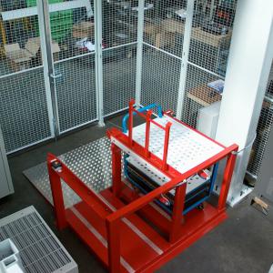 Station parking robot (en rouge)
